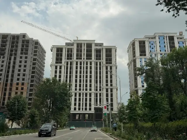 1-комн. квартира, 10 этаж, 87 м², Шохмансур, Душанбе