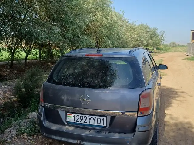 Opel Astra H