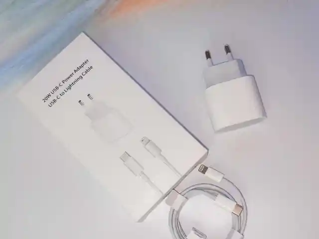 Зарядное устройство для iPhone, Душанбе