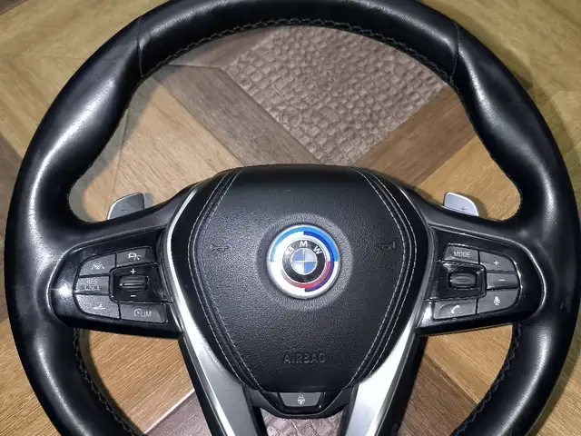 Руль от BMW G30, Душанбе