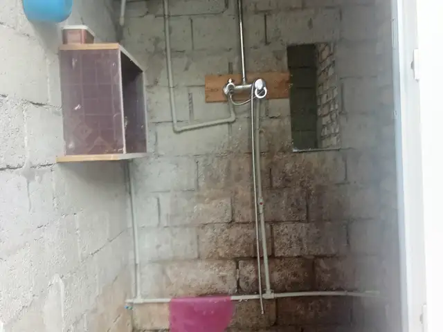 Комната в 1-комн. квартире, 1 этаж, 18м², Караболо Автовокзал. Куч хаёти нав, Душанбе