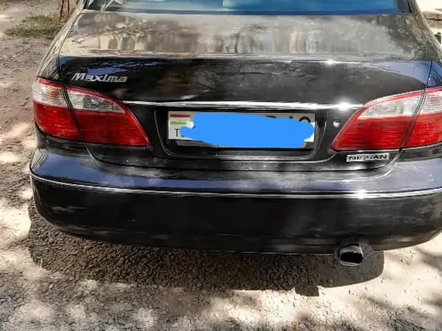 Nissan Maxima