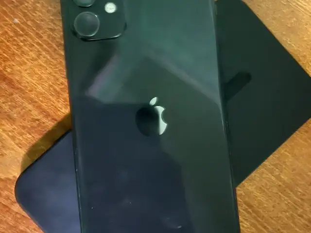 Apple iPhone 11, 64 gb, Black, Вахдат