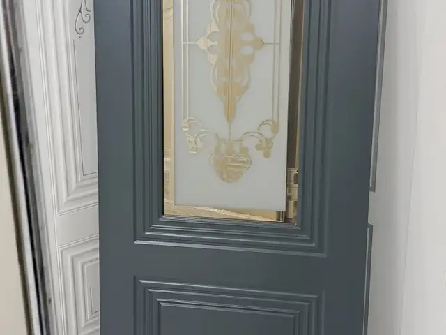 Дверь, Душанбе
