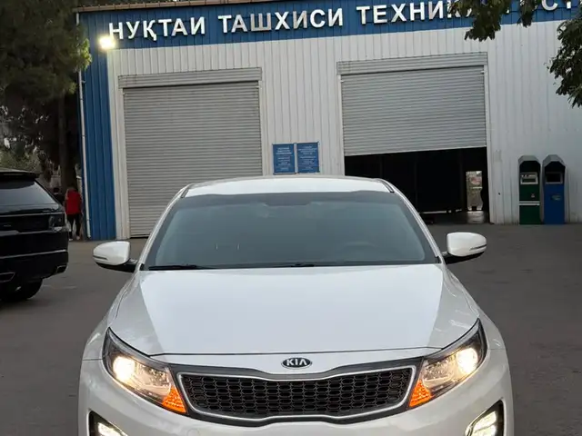 Kia K5