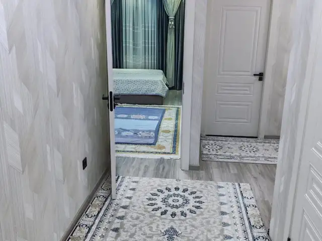3-комн. квартира, 3 этаж, 70 м², 8мкр, Гиссар