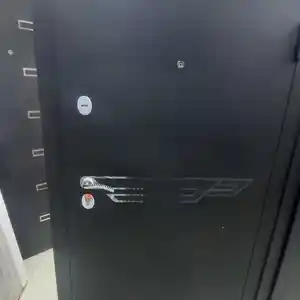 Железная дверь, Душанбе