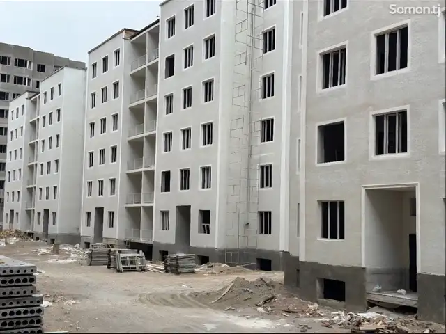 1-комн. квартира, 5 этаж, 42 м², 8-мкр, возле круга., Хуҷанд