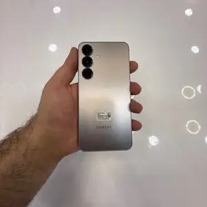 Samsung galaxy S25, Душанбе