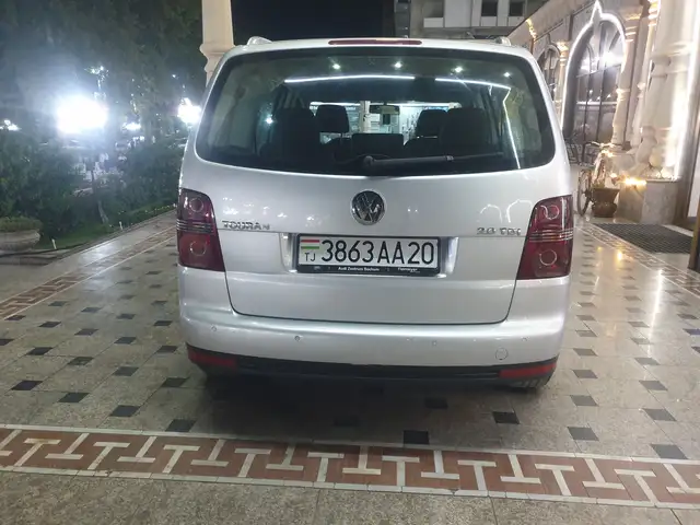 Volkswagen Touran, 2007, Худжанд - 2