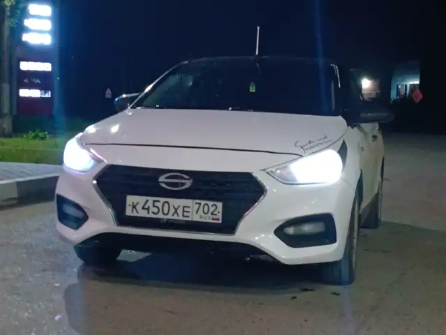 Hyundai Solaris