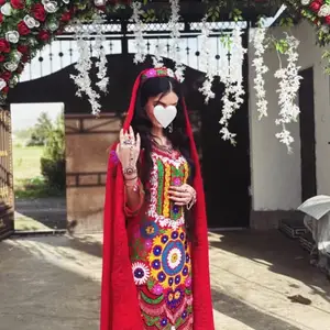 Куртаи чакан бо сарандоз, Душанбе