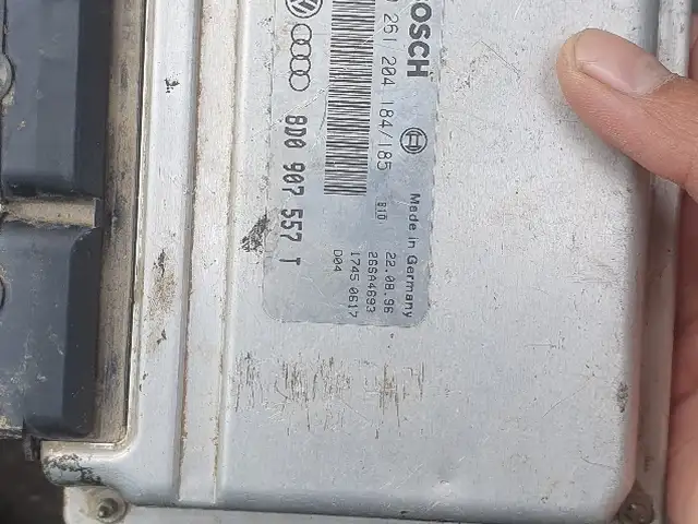 Блок управления двигателем jn Volkswagen Passat, 1998, Душанбе