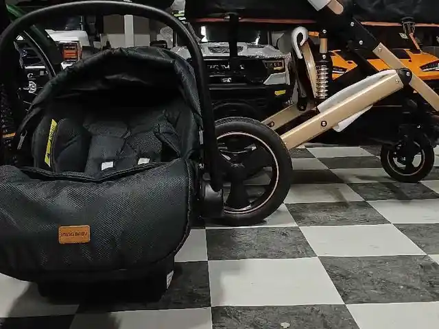 Коляска 3в1, Душанбе
