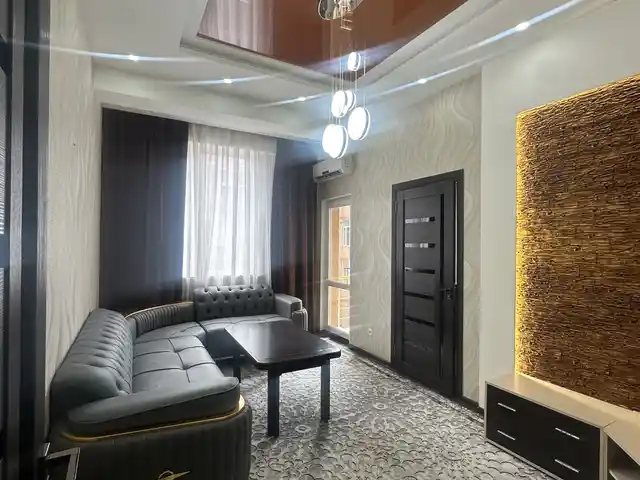 2-комн. квартира, 4 этаж, 57 м², 19 мкр, Худжанд