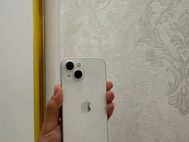 Apple iPhone 13, 128 gb, Starlight, Худжанд