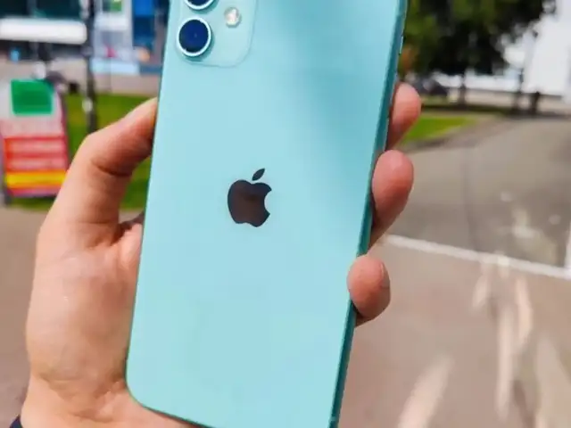 Apple iPhone 11, 128 gb, Product Red, Хуҷанд