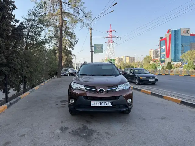 Toyota RAV 4, 2015, Душанбе - 2