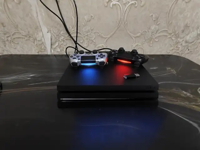 Игровая приставка Sony PlayStation 4 pro 1TB 7.00, Душанбе