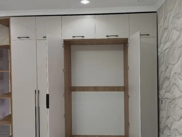 Шкаф, Худжанд