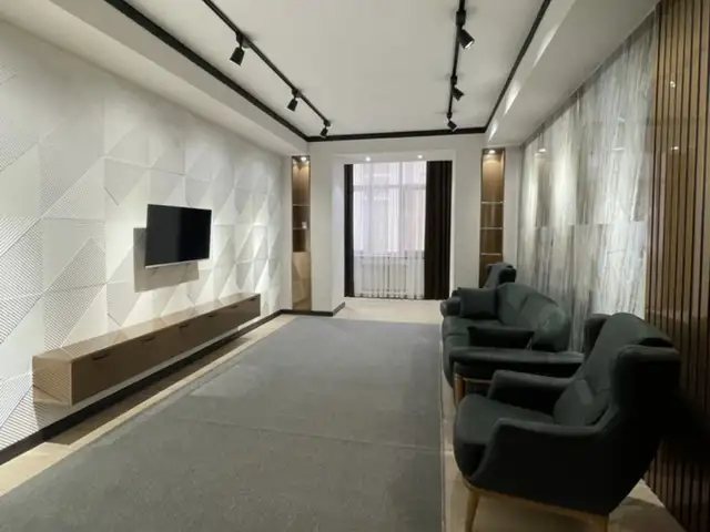 2-комн. квартира, 9 этаж, 105м², за Ориенбанком, Душанбе