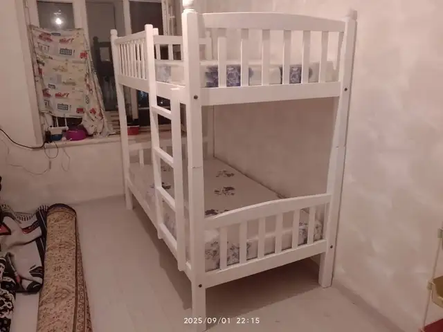 Двухъярусная кровать, Душанбе