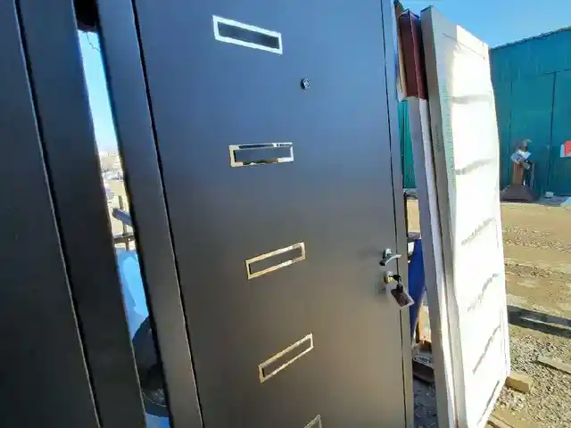 Дверь 2х96, Душанбе