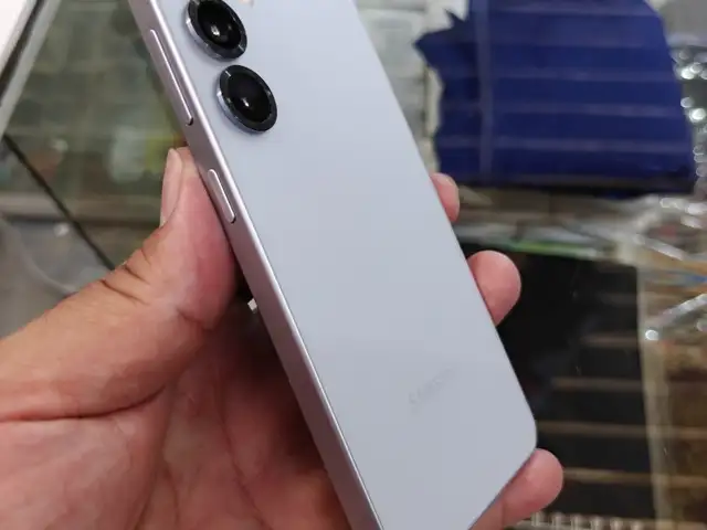 Samsung Galaxy S25 12/256 GB Vietnam, Душанбе