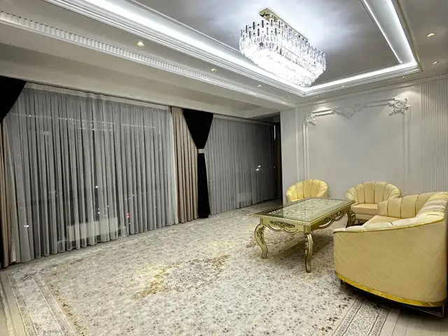 3-комн. квартира, 3 этаж, 130 м², Исмоили Сомони, Душанбе - 2