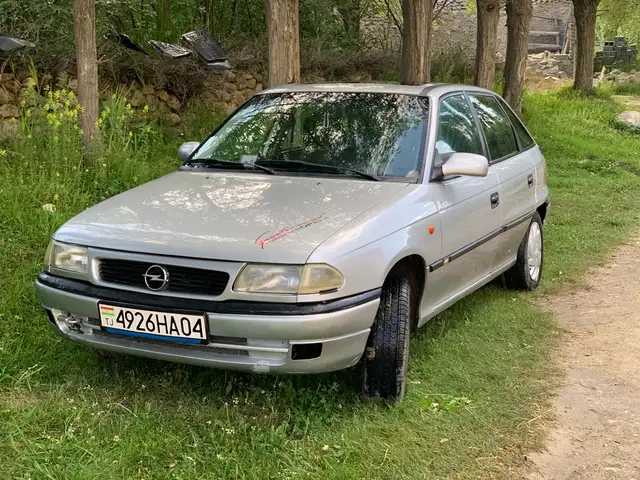 Opel Astra F