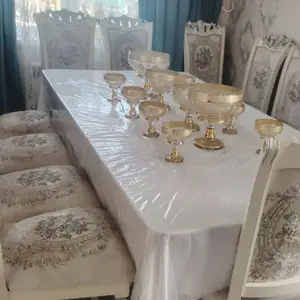Стол и стулья, Спитамен