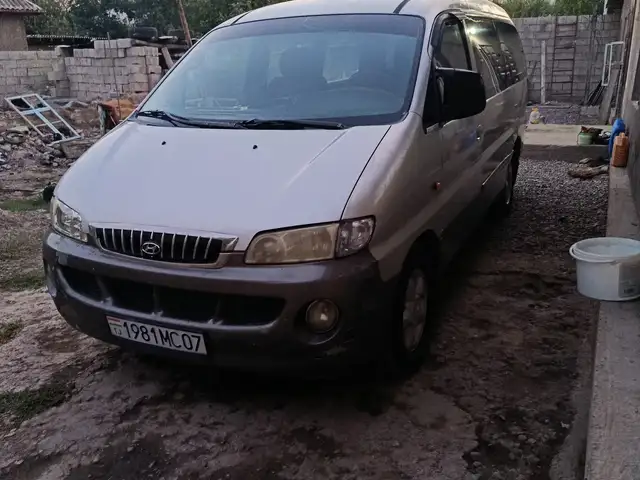 Микроавтобус Hyundai Starex, 2000, Гиссар