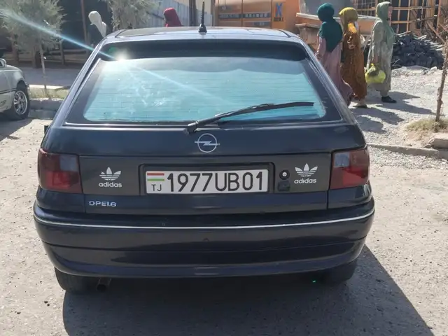 Opel Astra F