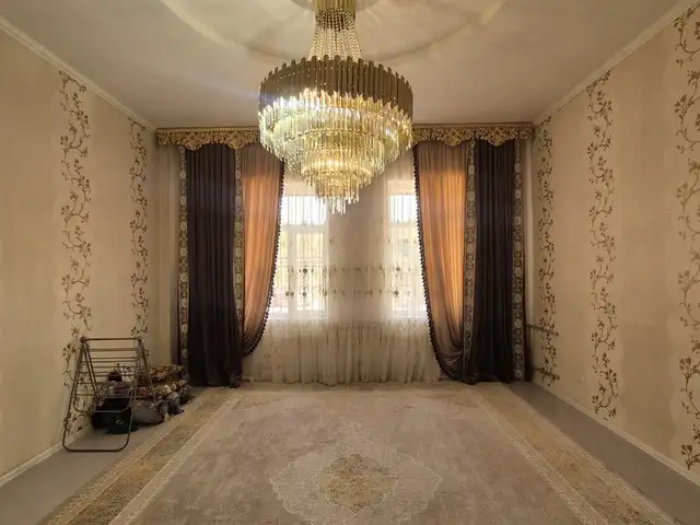 4-комн. квартира, 1 этаж, 125 м², Аэропорт, Душанбе