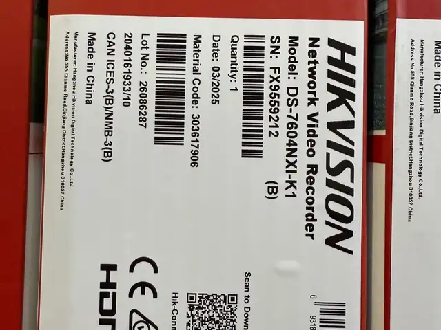 Сетевой видеорегистратор Hikvision DS-7604NXI-K1, Душанбе