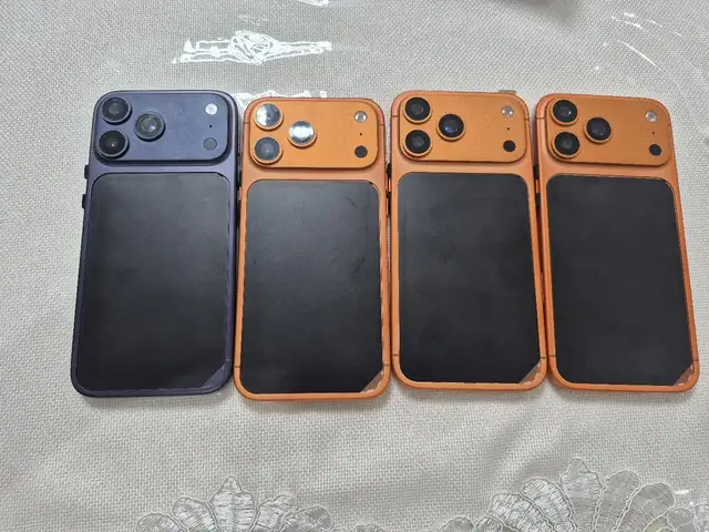 Apple iPhone 17 Pro Max, 2 tb, Cosmic Orange дубликат, Худжанд