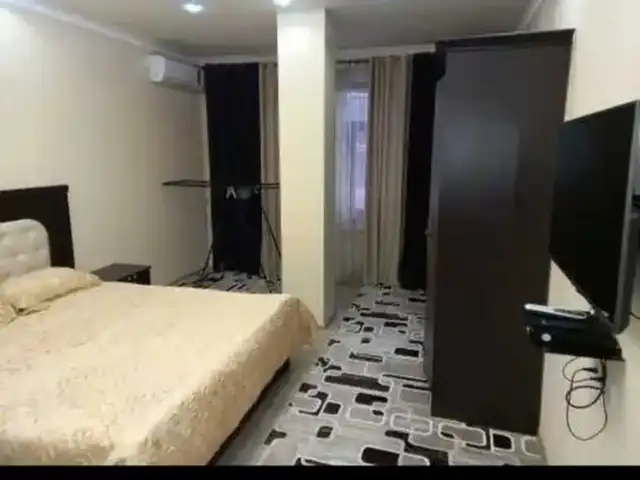 2-комн. квартира, 8 этаж, 95м², бозори мехргон, Душанбе