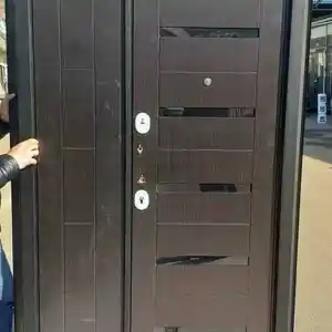 Дверь, Душанбе