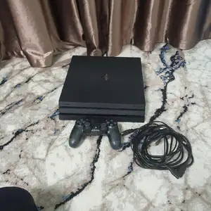 Игровая приставка Sony ps4 pro version, Хуҷанд