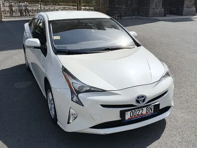 Toyota Prius, 2017, Душанбе - 4