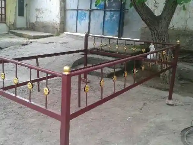 Тапчан, Душанбе