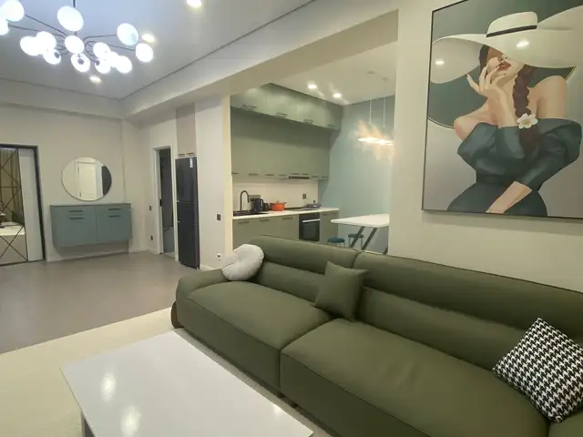 2-комн. квартира, Цокольный этаж, 70м², 18мкр, Хуҷанд