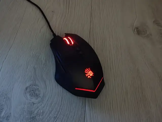 Игровая мышь a4tech v8m bloody black, Душанбе