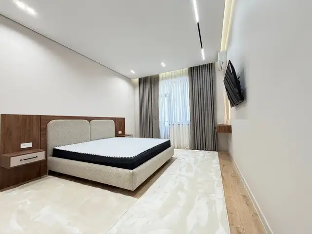 2-комн. квартира, 4 этаж, 55 м², 12 мкр, Худжанд