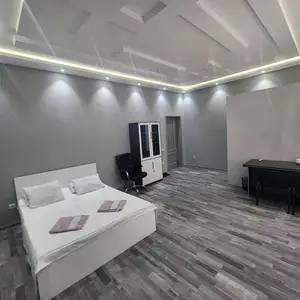 1-комн. квартира, 3 этаж, 32 м², Исмоили Сомони, Душанбе