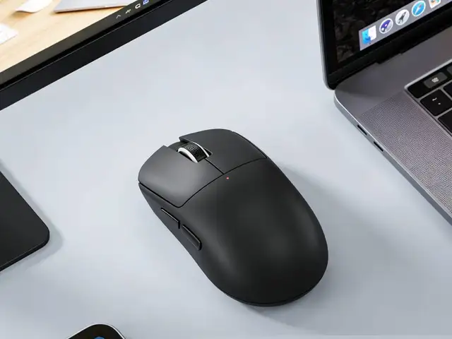 Игровая мышь JINIIIS X3, Худжанд