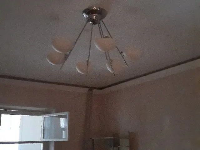 Люстра, Душанбе