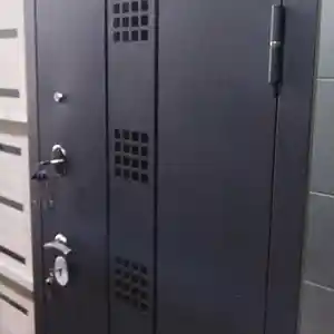 Дверь, Душанбе