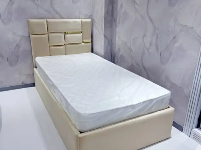 Кровать, Душанбе