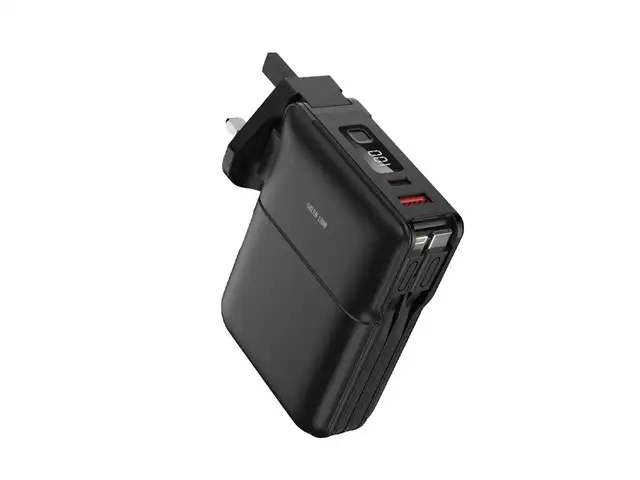Портативный Повербанк Green Lion Travel 10000 mAh адаптером и держателем, Душанбе